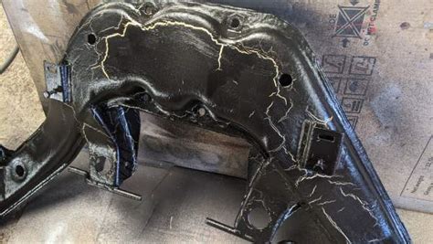 Different Types of Paint Failure Associated with Rust