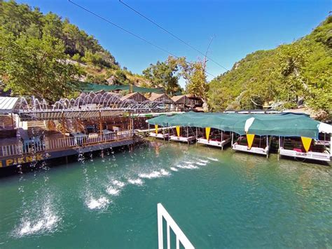 Dimcay River Restaurants