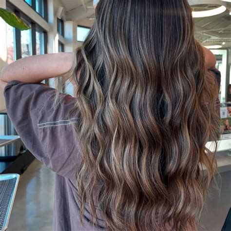 Dimensional Hair Color