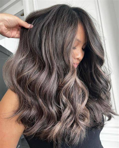 Dimensional Hair Colors for Brunettes