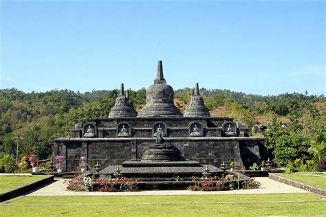 Dinasti Warmadewa: Peninggalan Agung dari Zaman Kuno Nusantara