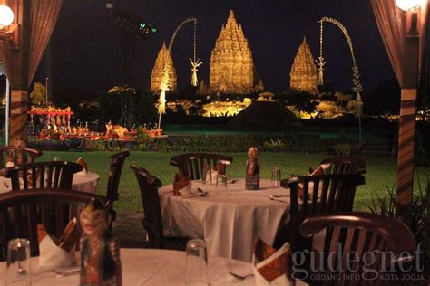 Dinner at Prambanan