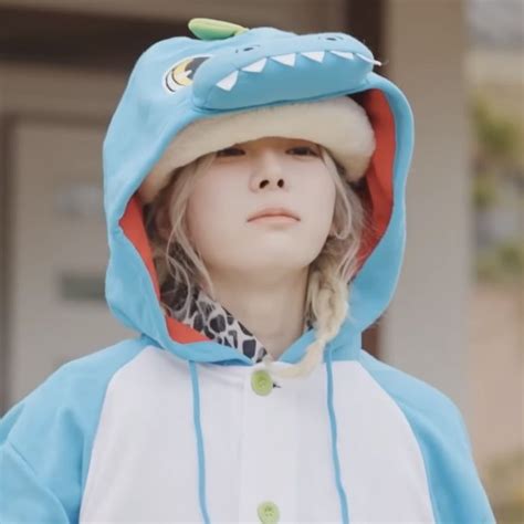 Dinosaur Kpop