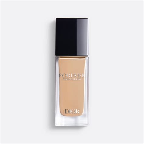 Ultimate Coverage and Long-Lasting Finish with Dior Forever Skin Foundation