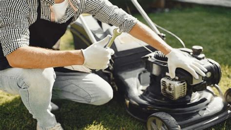 Disassemble Lawn Mower