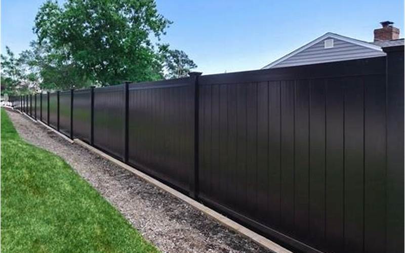 Discover The Benefits And Drawbacks Of Installing A Black Privacy Fence Panel