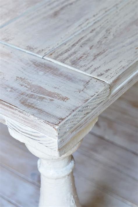 Distressed Wood Finishes