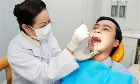 dokter gigi di Semarang