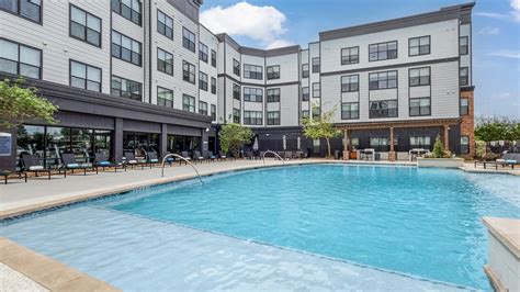 Domain At Northgate Prices