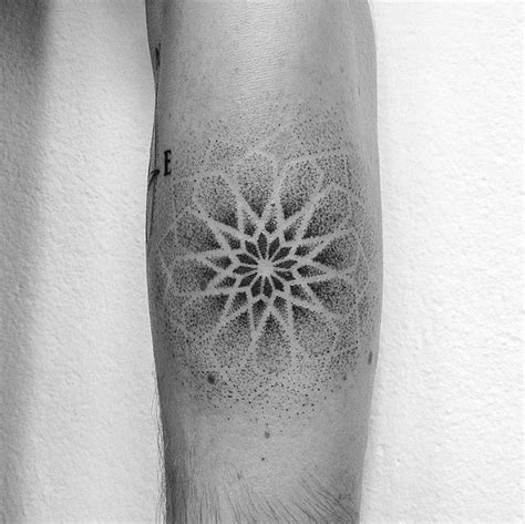 100 Amazing Dotwork Tattoo Ideas That You'll Love