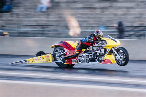Drag Bike Racing