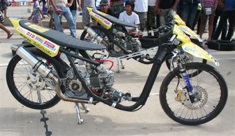 Drag Racing Motor Drag Mio