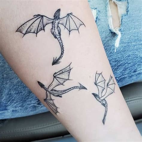 tattoos for foot Foottattoos Dragon tattoo ankle, Small