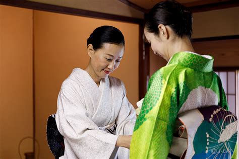 Dressing Experience Kimono