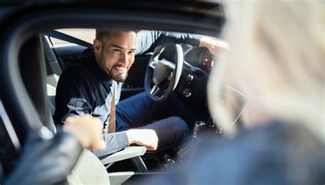 Driver meeting passenger