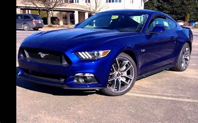 Driving Experience Deep Impact Blue Mustang