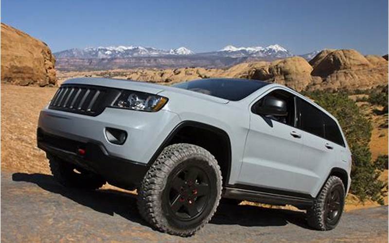 Driving Your Jeep Grand Cherokee Off-Road