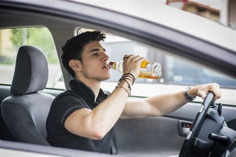 Driving Under the Influence vs Driving While Intoxicated in Texas