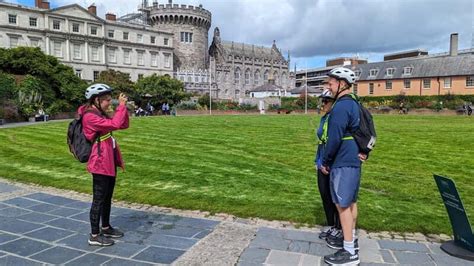 Dublin Bike Tour Guide
