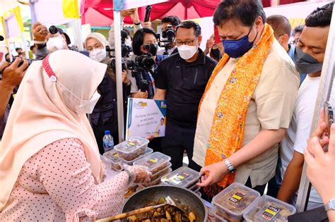 Dukungan Pemerintah untuk Pemberdayaan Parapuan