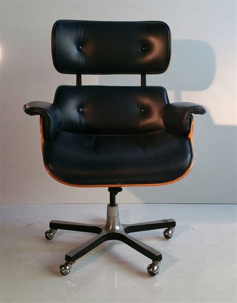 Eames Inspired Office Chair