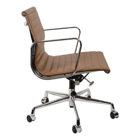 Eames Style Ribbed Office Chair