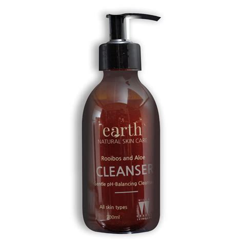 Unleash Your Skin's Natural Radiance with Earth To Skin's Luxurious Cleanser