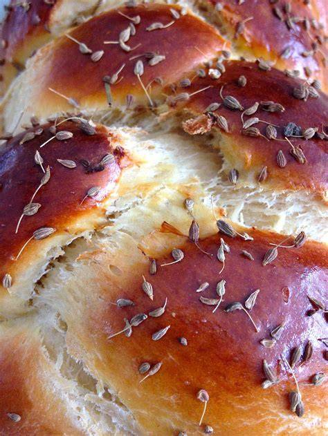 Easter Bread With Anise Seed