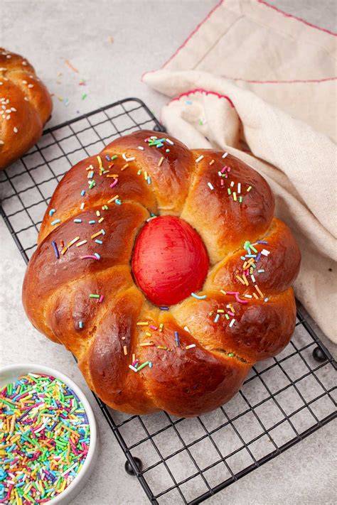 Easter Bread With Eggs Italian