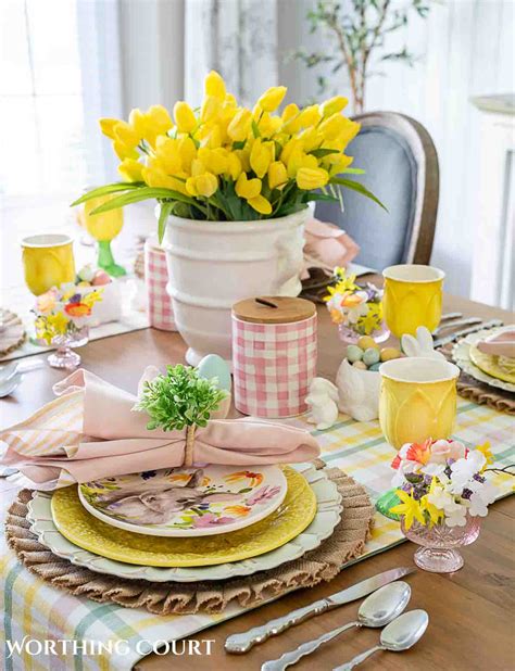 Easter Dining Table Decorations