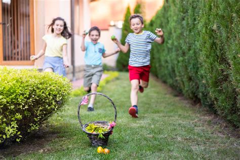 Easter Egg Hunting Images