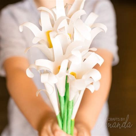 Easter Lily Crafts