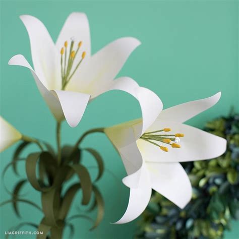 Easter Lily Paper Plate Craft