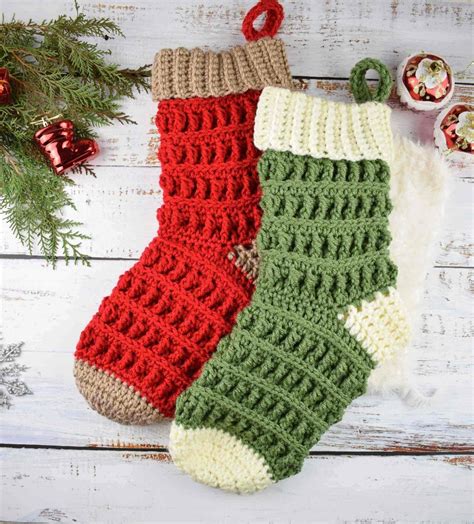 Free crochet Christmas stocking simple, textured and easy to make