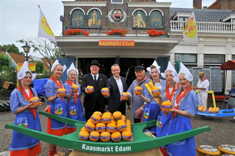 Edam cheese market