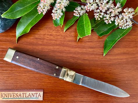 Edgeco Switchblade Knife