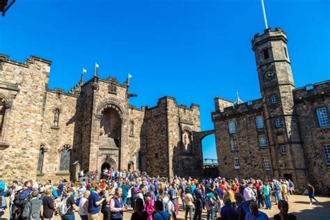 Edinburgh Castle Tickets: A Tour Review with a Scottish Guide
