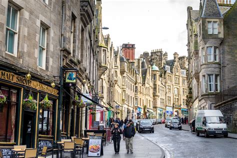Edinburgh old town streets
