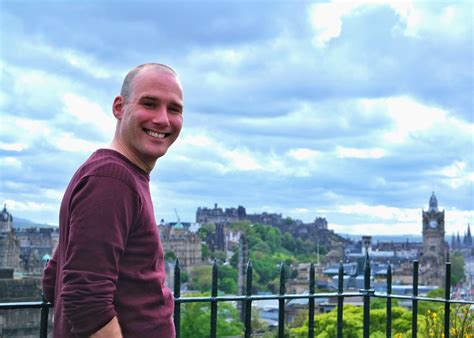 Edinburgh tour guide