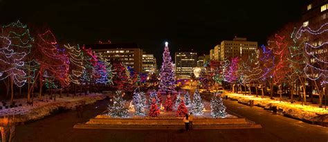 Wonderful Walking Christmas Tour in Edmonton: A Detailed Review