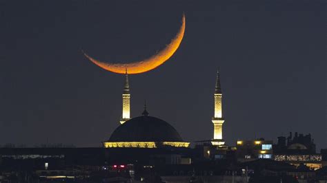 Eid Ul Fitr Moon