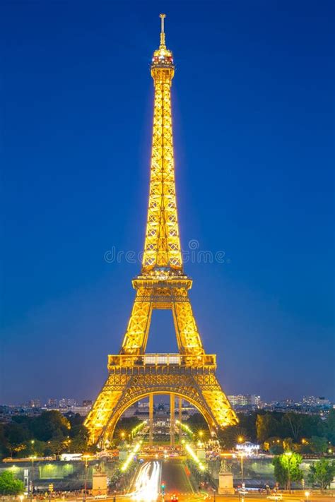 Eiffel Tower at Dusk