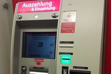 Einzahlungsautomat Sparkasse
