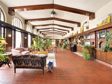 Unique Features of El Fidel Hotel