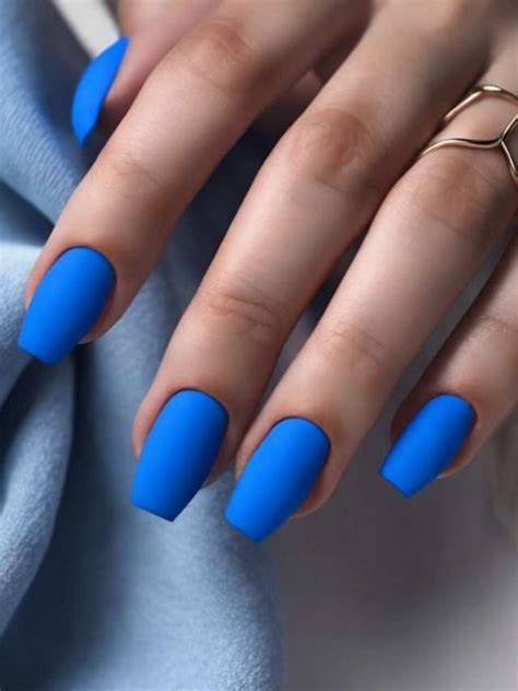 Electric Blue Nails Matte