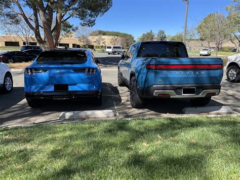 Electric Blue vs. Grabber Blue