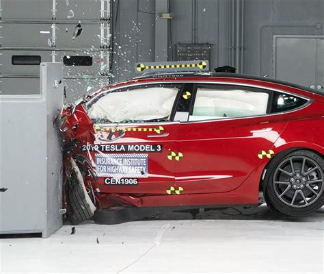 Electric Car Safety Rating Crash Test