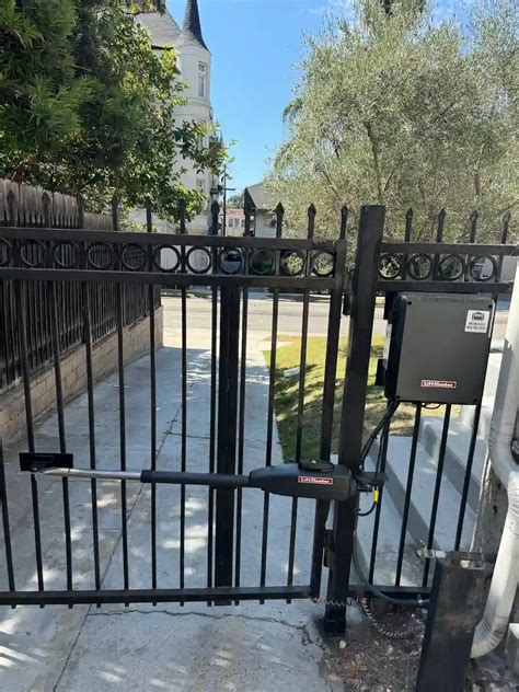 Electric Gate Repair Chicago Emergency Service