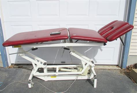 Electric Physical Therapy Table