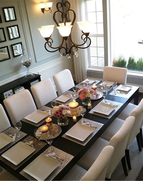 Elegant Centerpieces For Dining Room Table: 12 Ideas